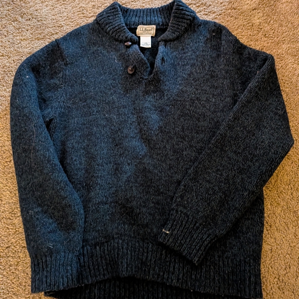 L.L. Bean Men's Dark Gray Crewneck Sweater